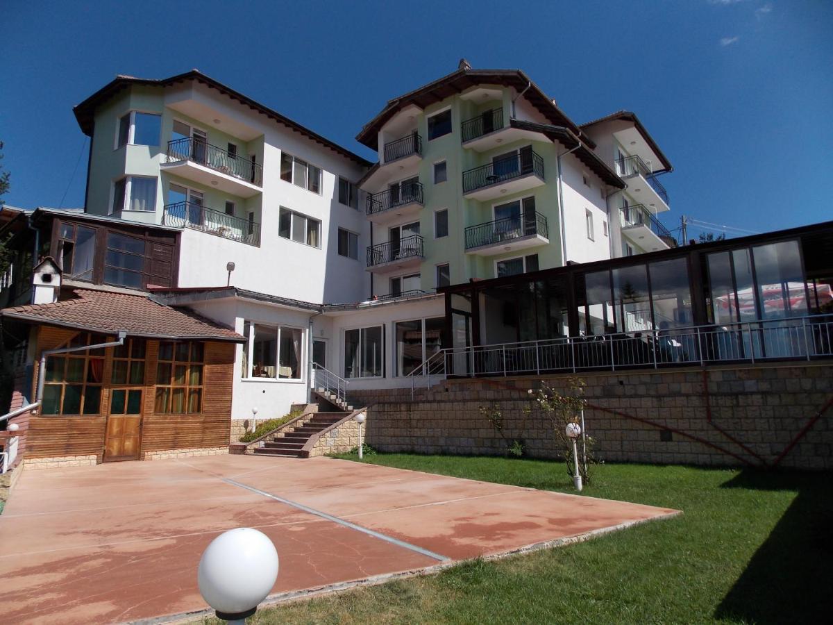 Хотел Панорама Доспат Exterior foto
